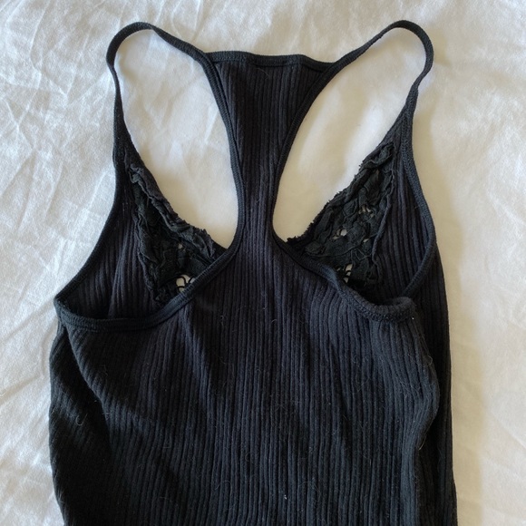 Artizia Babaton Black Lace Tank Top - Picture 2 of 4